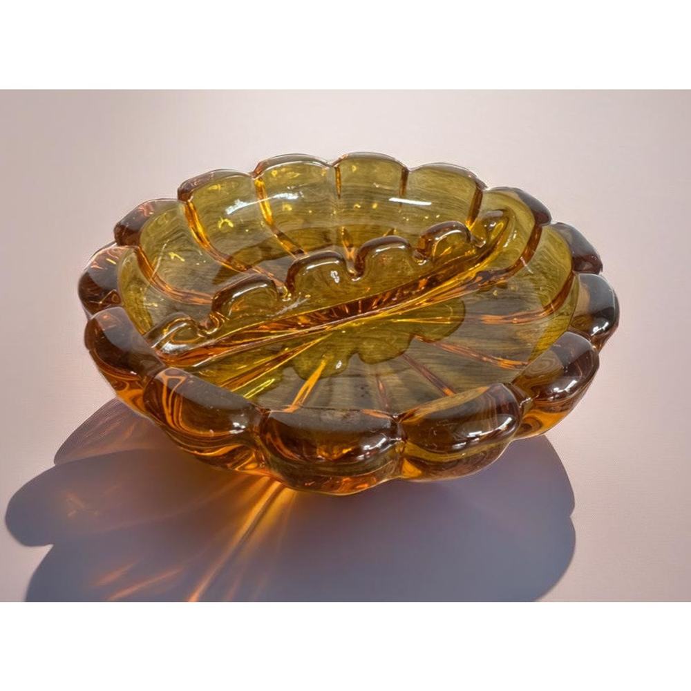 Vintage Viking Ashtray Art Glass Flower Divided Heavy MCM Amber MCM 6” Retro